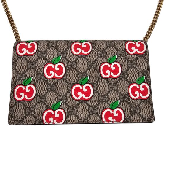 Gucci GG Beige Brown Monogram Supreme Red Apple Print Gold Chain Wallet Purse - Picture 4 of 12